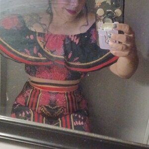 2 peice outfit tube top and pants floral design